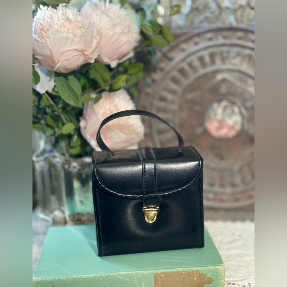 Vintage black vegan Leather mini purse travel jewelry box organizer case